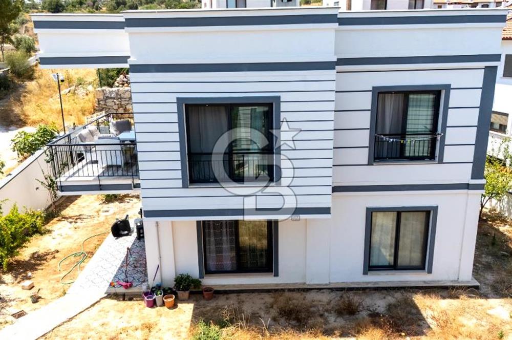 MİLAS ÖREN DENİZ MANZARALI SAHİLE YAKIN SIFIR 2+1 ÜST KAT DAİRE