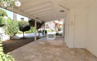 Çeşme Paşalimanı Folkart'a komşu site içi satılık villa fırsatı