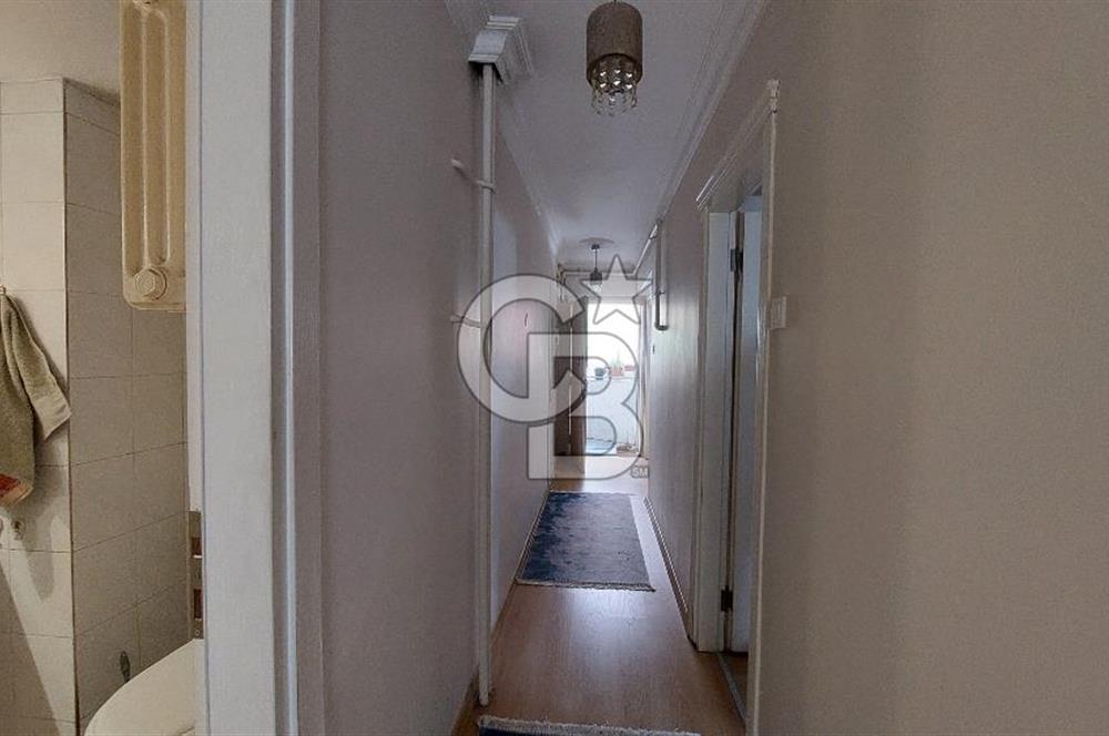 Bayraklı Mansuroğlu Mahallesinde Tadilatlı 3+1 Kiralık Daire