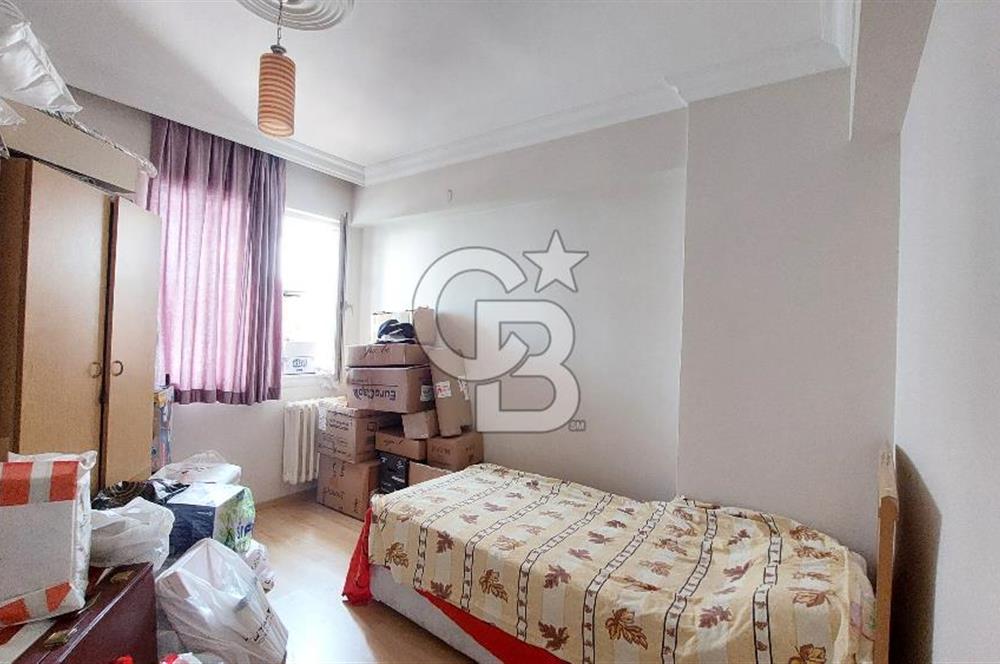 Bayraklı Mansuroğlu Mahallesinde Tadilatlı 3+1 Kiralık Daire