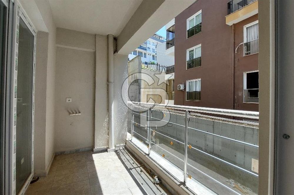 Menemen Ulukent 'te 64 m2 Brüt Satılık 1+1 Daire