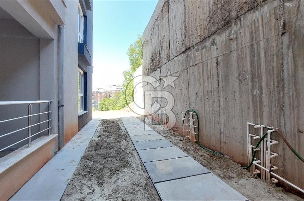 Menemen Ulukent 'te 64 m2 Brüt Satılık 1+1 Daire