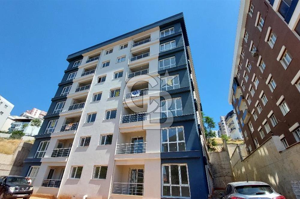 Menemen Ulukent 'te 64 m2 Brüt Satılık 1+1 Daire