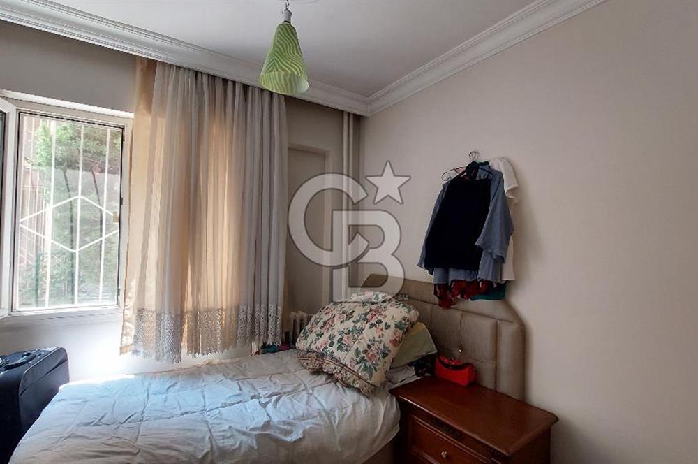 Bayraklı Mansuroğlu Mahallesinde Tadilatlı 3+1 Kiralık Daire