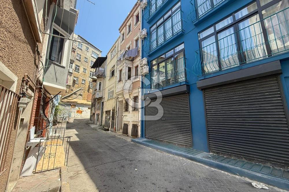 Taksim Meydan'a Yakın Otel Yapımına Uygun, Satılık Fırsat Bina