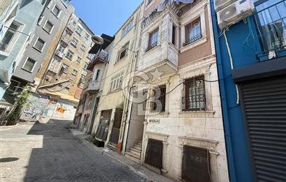 Taksim Meydan'a Yakın Otel Yapımına Uygun, Satılık Fırsat Bina