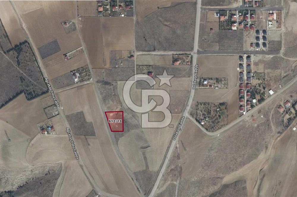 Karşıyaka Lalahan'da 2352 m2 Tek ve Kök Tapu Satılık Arsa