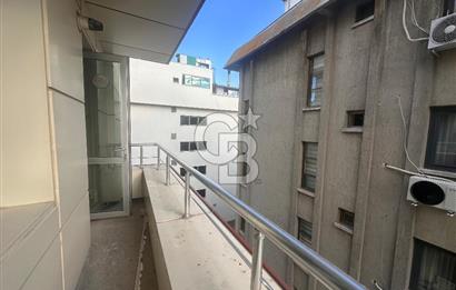 Menekşe-2'de Asansörlü İş Merkezinde Kiralık 2+1 Ofis