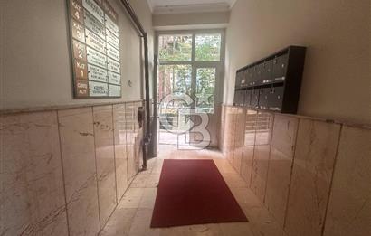 Menekşe-2'de Asansörlü İş Merkezinde Kiralık 2+1 Ofis