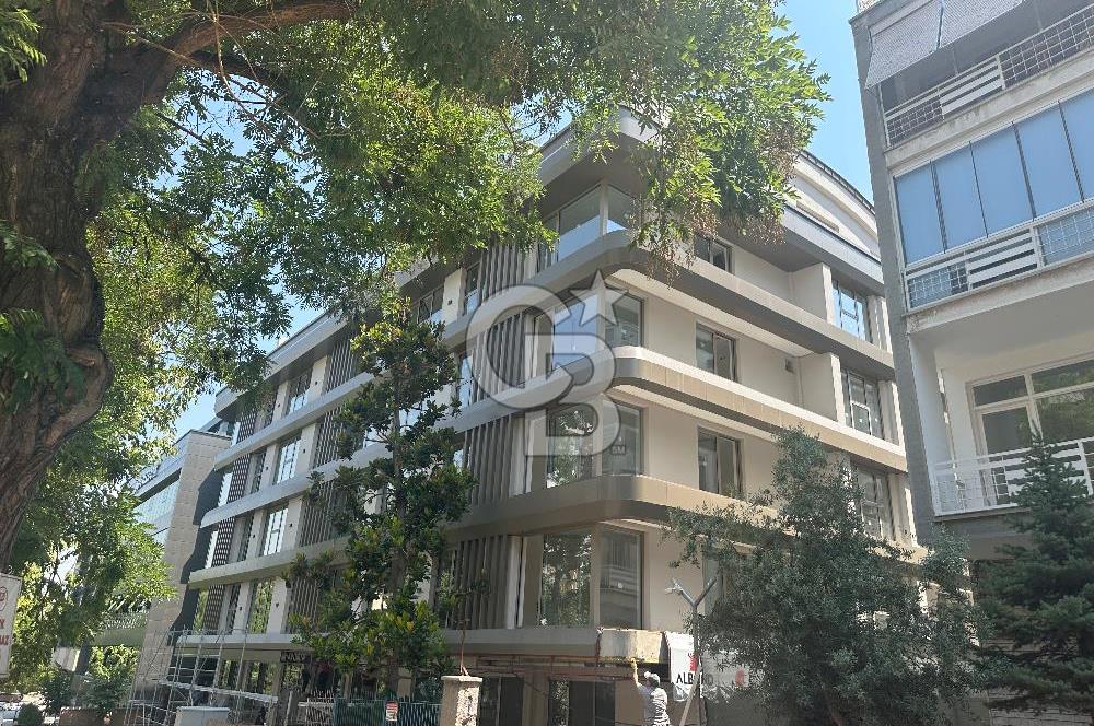 ÇANKAYA KAVAKLIDERE DE 1+1 SATILIK DAİRE