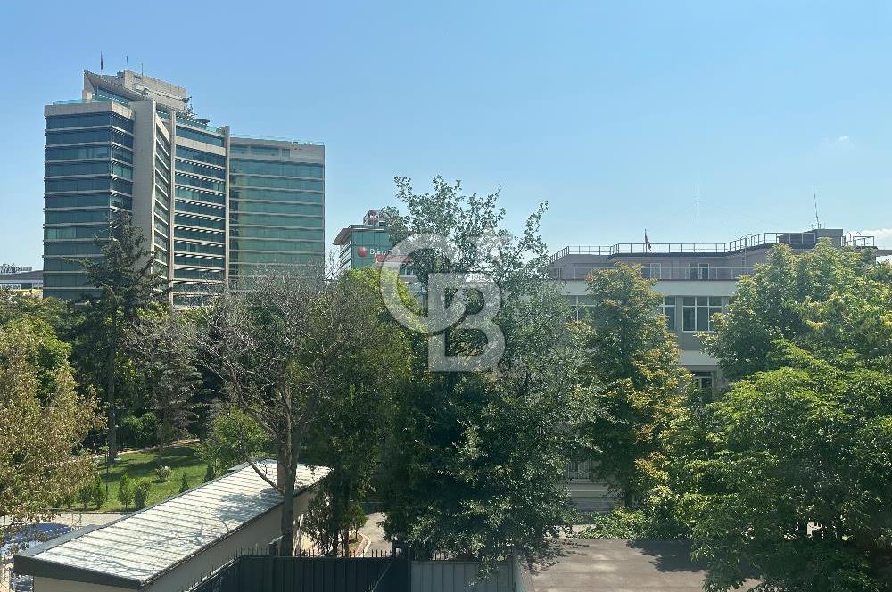 ÇANKAYA KAVAKLIDERE DE 1+1 SATILIK DAİRE
