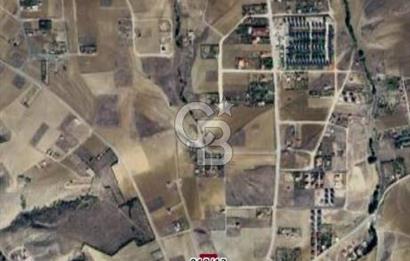 Karşıyaka Lalahan'da 2352 m2 Tek ve Kök Tapu Satılık Arsa
