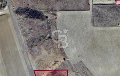 Karşıyaka Lalahan'da 2352 m2 Tek ve Kök Tapu Satılık Arsa