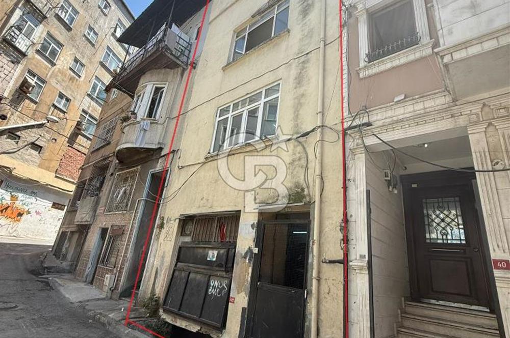 Taksim Meydan'a Yakın Otel Yapımına Uygun, Satılık Fırsat Bina