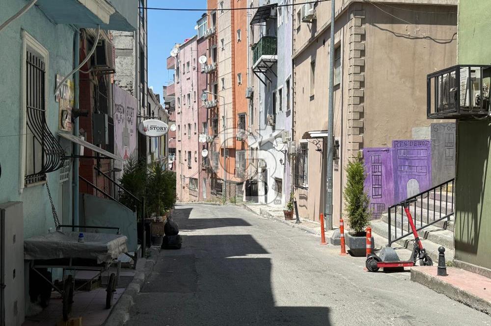 Taksim Meydan'a Yakın Otel Yapımına Uygun, Satılık Fırsat Bina