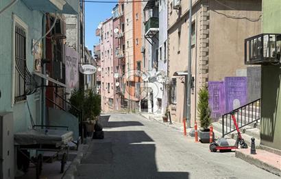 Taksim Meydan'a Yakın Otel Yapımına Uygun, Satılık Fırsat Bina