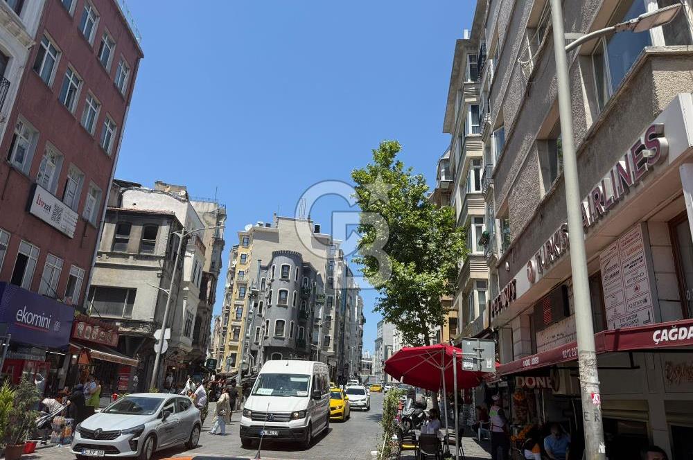 Taksim Meydan'a Yakın Otel Yapımına Uygun, Satılık Fırsat Bina