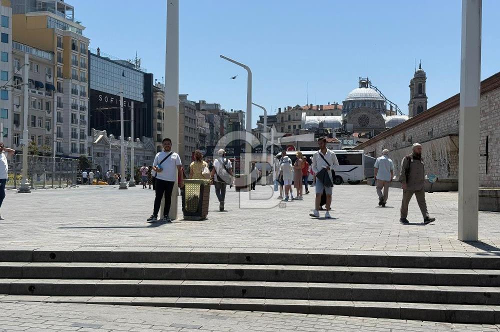 Taksim Meydan'a Yakın Otel Yapımına Uygun, Satılık Fırsat Bina