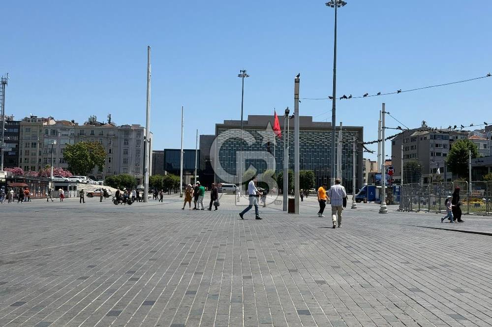 Taksim Meydan'a Yakın Otel Yapımına Uygun, Satılık Fırsat Bina