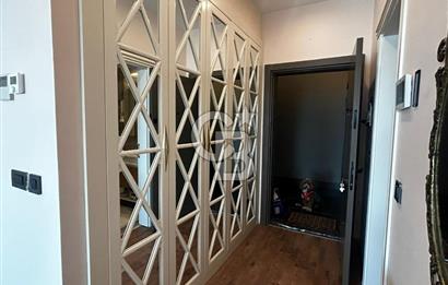 MAHALL BOMONTİ İZMİR'DE DENİZ MANZARALI 1+1 SATILIK DAİRE