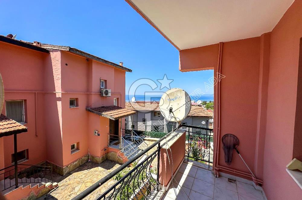 KUŞADASI KADINLAR DENİZİ SATILIK 4+1 TERASLI VİLLA