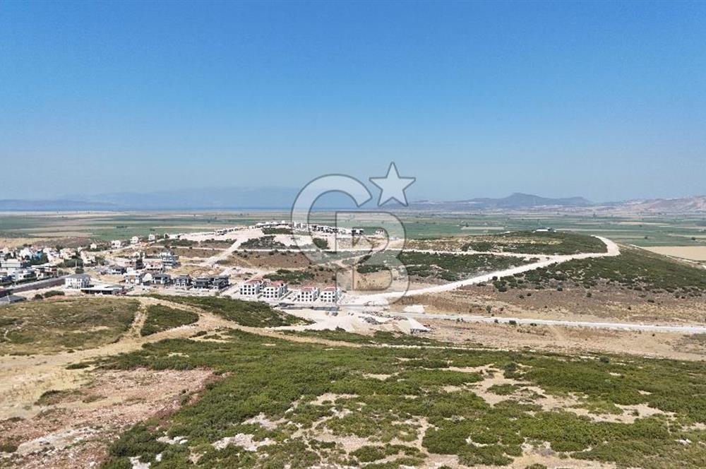 Villakent Göktürk'ün en güzel arsalarından 368 m2 hakim tepede..