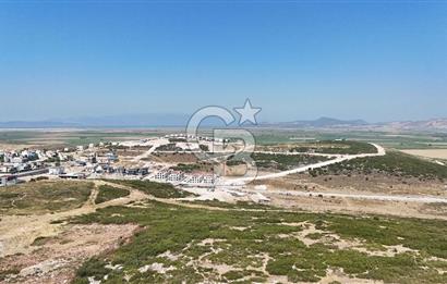 Villakent Göktürk'ün en güzel arsalarından 368 m2 hakim tepede..