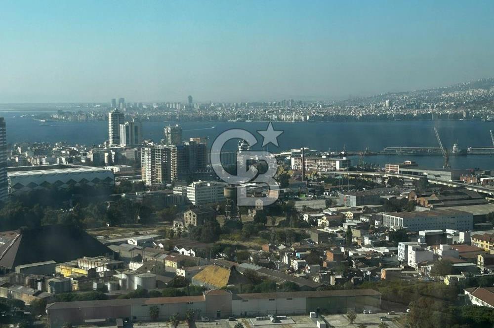 MAHALL BOMONTİ İZMİR'DE DENİZ MANZARALI 1+1 SATILIK DAİRE