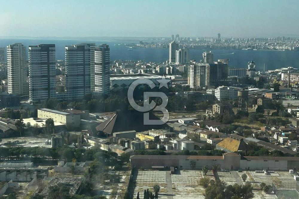 MAHALL BOMONTİ İZMİR'DE DENİZ MANZARALI 1+1 SATILIK DAİRE