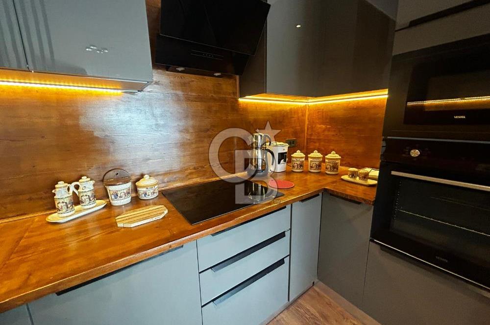 MAHALL BOMONTİ İZMİR'DE DENİZ MANZARALI 1+1 SATILIK DAİRE