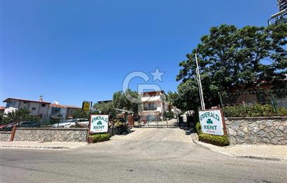 KUŞADASI KADINLAR DENİZİ SATILIK 4+1 TERASLI VİLLA