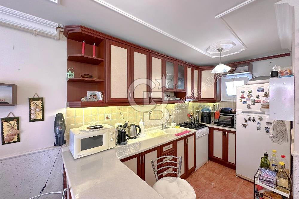 KUŞADASI KADINLAR DENİZİ SATILIK 4+1 TERASLI VİLLA