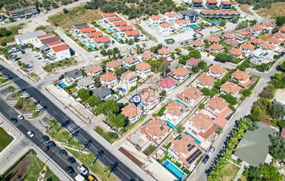 KUŞADASI KUŞTUR ANA YOL ÜZERİ KİRALIK İŞ YERİ
