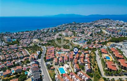 KUŞADASI KADINLAR DENİZİ SATILIK 4+1 TERASLI VİLLA