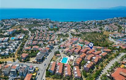 KUŞADASI KADINLAR DENİZİ SATILIK 4+1 TERASLI VİLLA