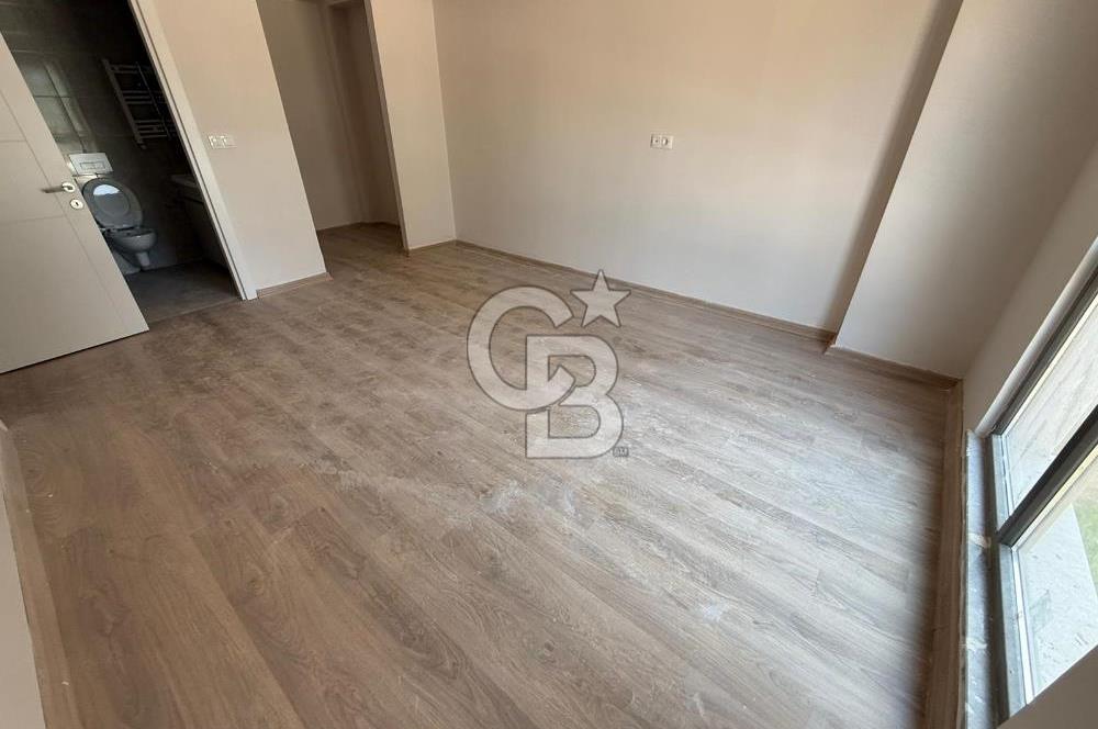 SUR YAPI'DA MANZARALI ''FIRSAT'' SATILIK 4+1 206M2 BÜYÜK DAİRE