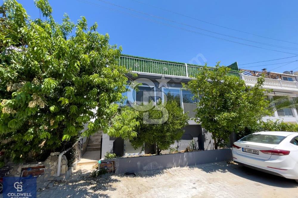 ÇEŞME DALYANDA DENİZE 100 METRE YENİLENMİŞ 2+1 VİLLA