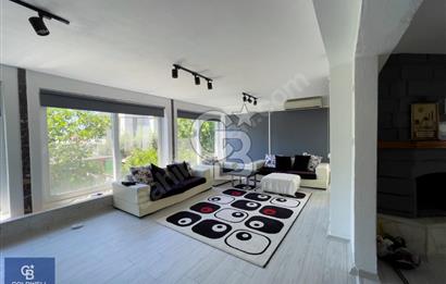 ÇEŞME DALYANDA DENİZE 100 METRE YENİLENMİŞ 2+1 VİLLA