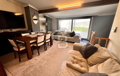 İzmir YENİFOÇA'da Havuzlu Site İçi 2+2 Çatı Dubleks Daire