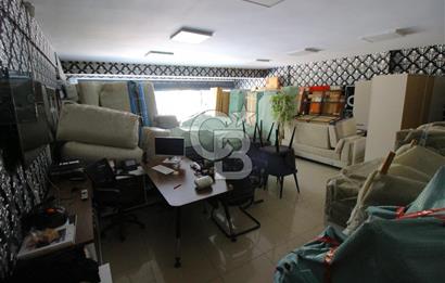 Gaziemir'in En İşlek Noktasında Kiralık Komple Bina