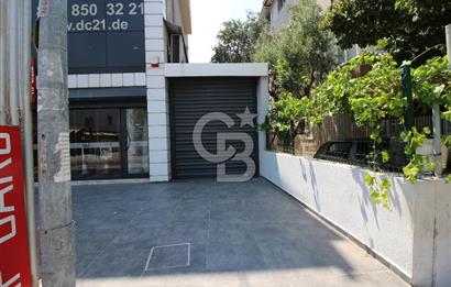 Gaziemir'in En İşlek Noktasında Kiralık Komple Bina