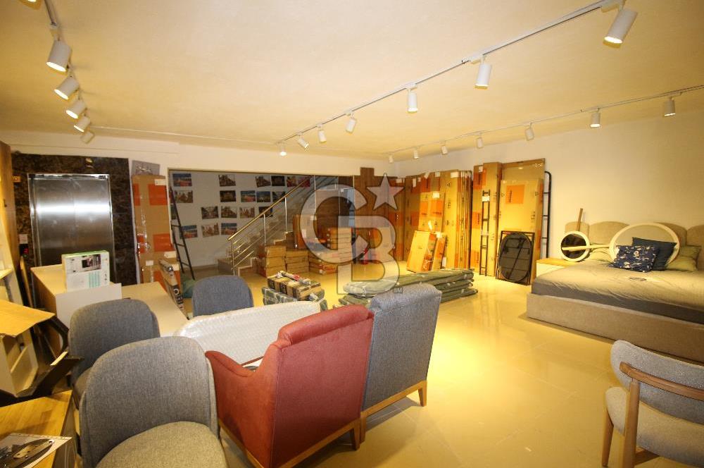 Gaziemir'in En İşlek Noktasında Kiralık Komple Bina