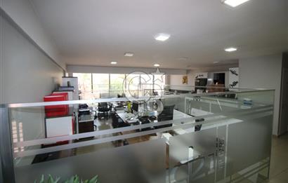 Gaziemir'in En İşlek Noktasında Kiralık Komple Bina