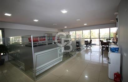 Gaziemir'in En İşlek Noktasında Kiralık Komple Bina