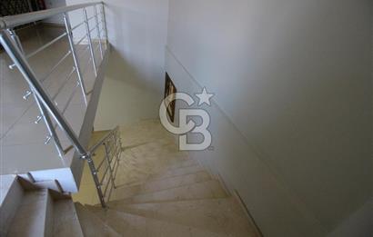 Gaziemir'in En İşlek Noktasında Kiralık Komple Bina