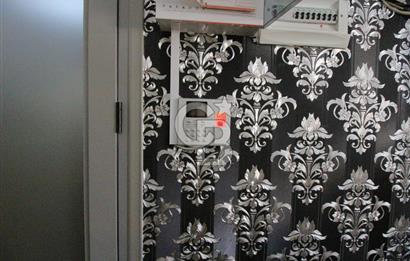 Gaziemir'in En İşlek Noktasında Kiralık Komple Bina