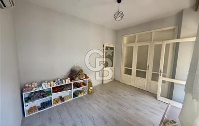 Karşıyaka Merkezi Konumda Ferah Satılık 3+1 Daire