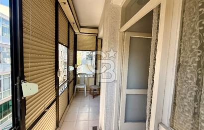 Karşıyaka Merkezi Konumda Ferah Satılık 3+1 Daire