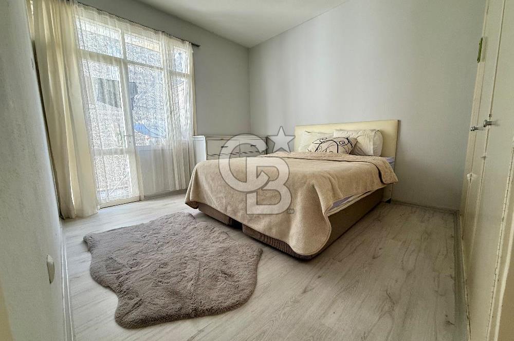 Karşıyaka Merkezi Konumda Ferah Satılık 3+1 Daire