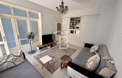 Karşıyaka Merkezi Konumda Ferah Satılık 3+1 Daire